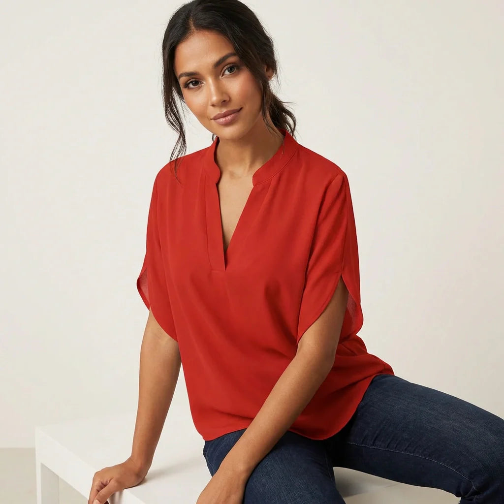 Luchtige dames zomer blouse met V-hals - Nolrae London